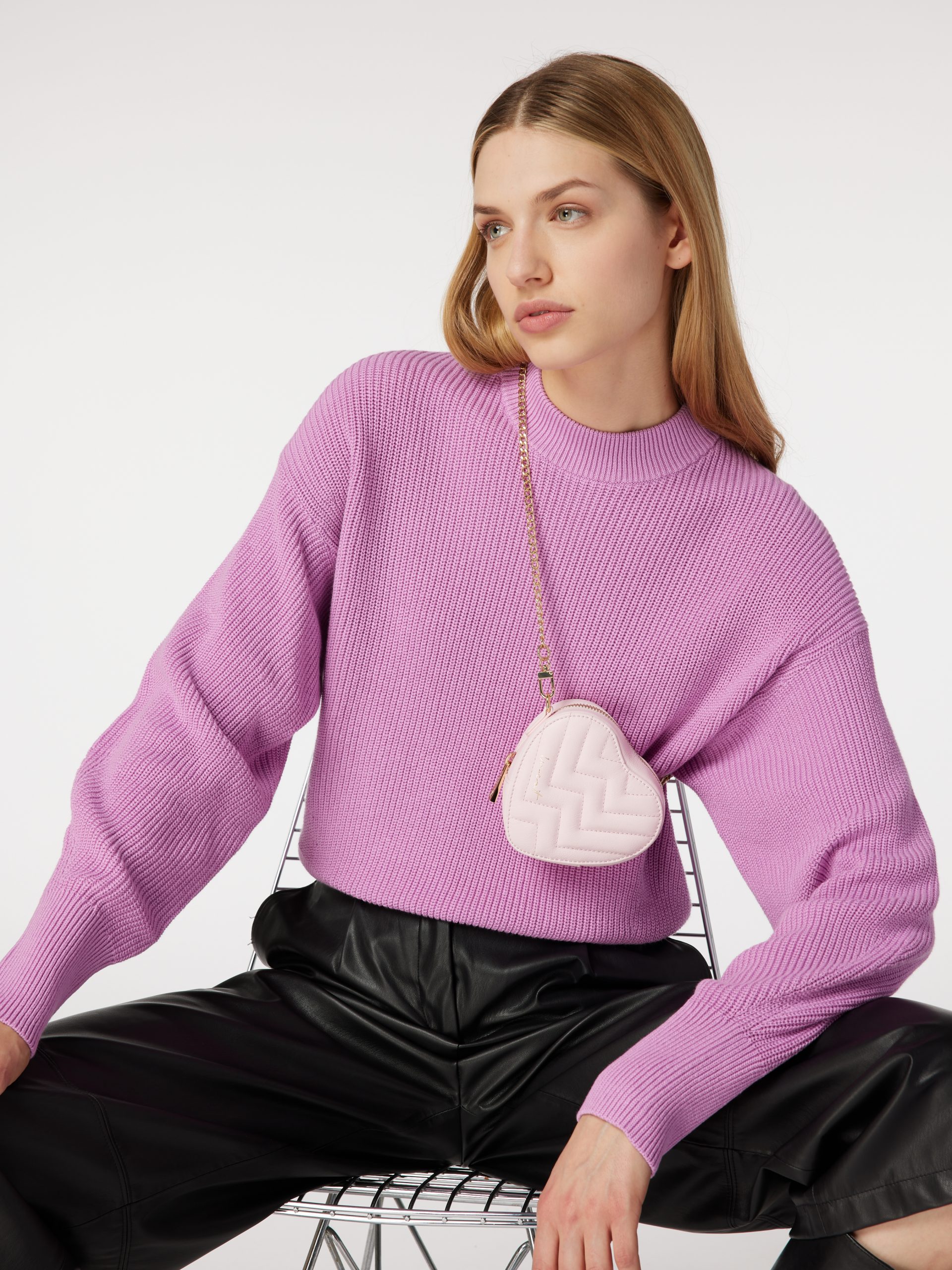 000000178640300010_01460