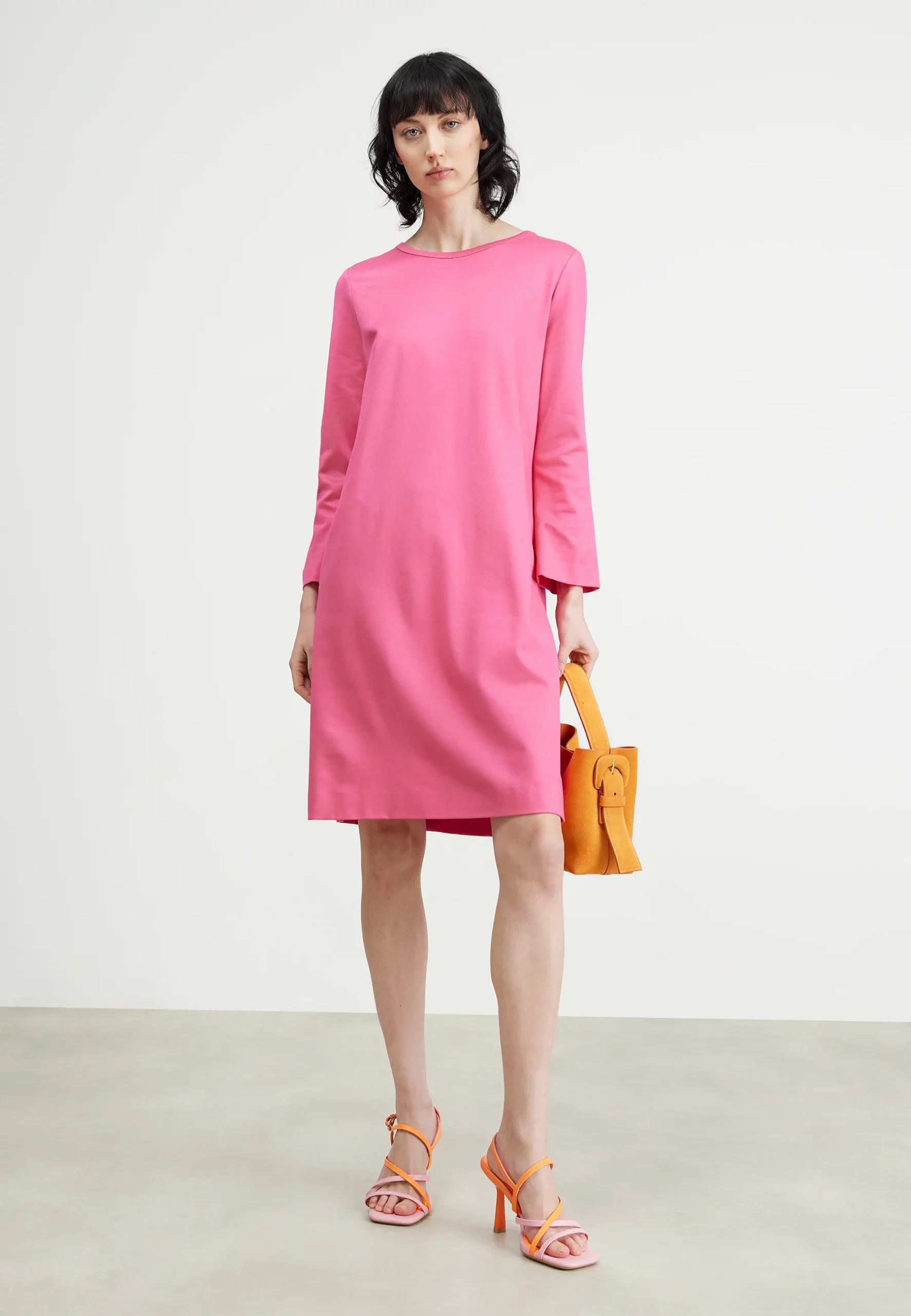 41a5d12e47a44bdb9e22c292cc0bb537