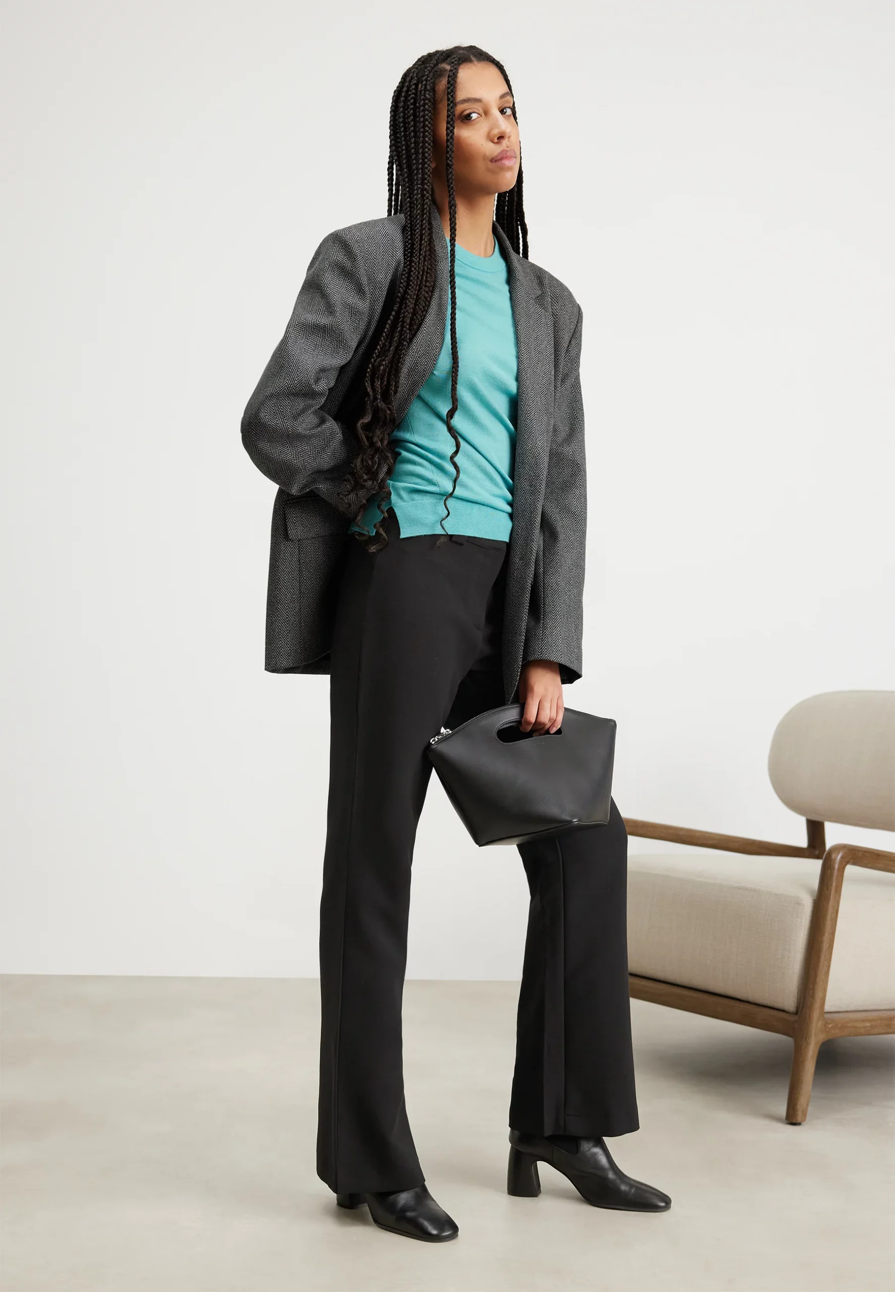 89626aeed1714e67a6e8a4a0a4b6e980