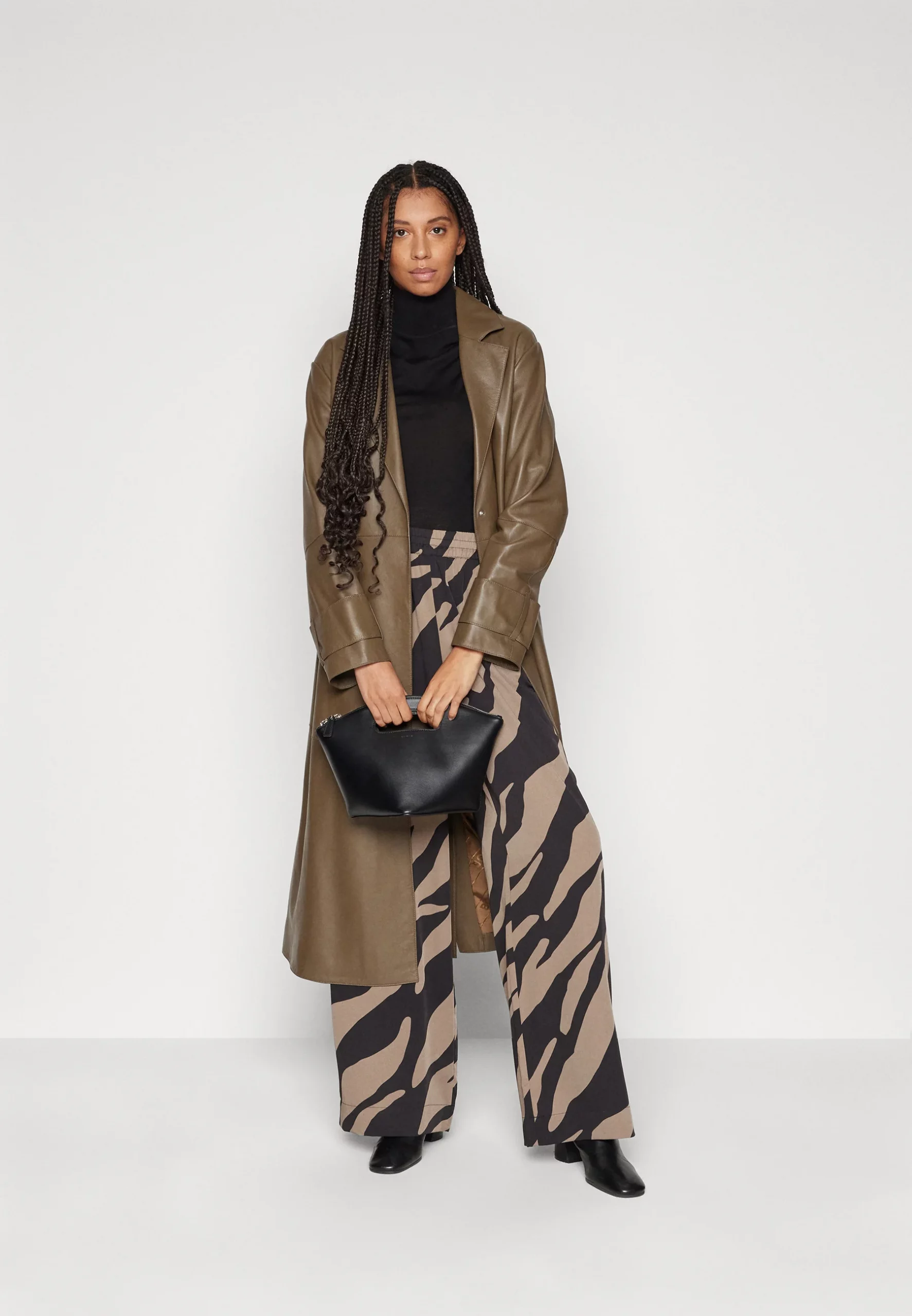 da7ad352ed684bbe8bad50a1bbd18baa